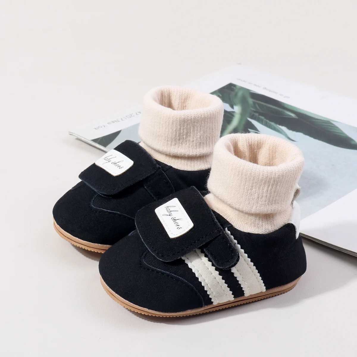 Baby Girl and Boy Fashion Cartoon Embroidery Nonslip Shoes Winter High Quality Newborn Infant Toddler Casual Shoes C251008