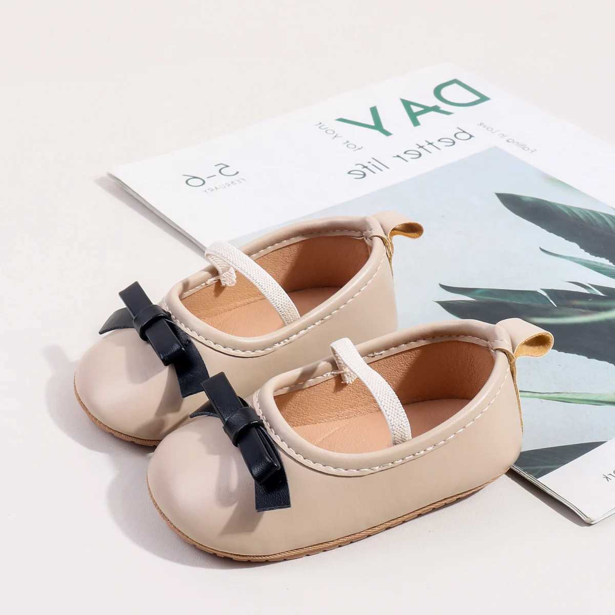 2025 Spring And Autumn Baby Girls First Walking Indoor Outdoor Toddler Shoes For 018M Baby Princess Shoes With High Quality PU C251008