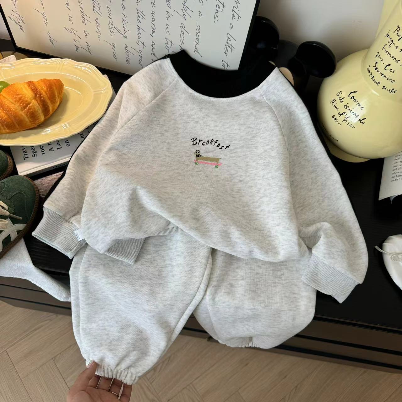 Cartoon Print Kids Hoodie Set 2025 2-Piece Tracksuit for Boys & Girls | Autumn Casual Sportswear Outfit