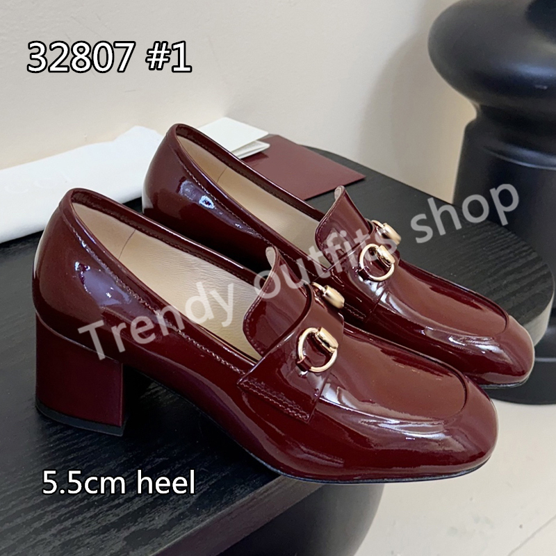 2025 Women's Loafer Metal Buckle Lady Office shoes Luxury Designer size EU35-42