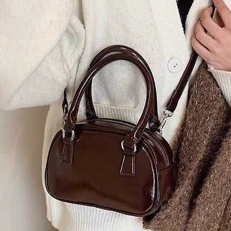 Designer Foreign trade crossborder small bag 2025 new wens bag spring and summer messenger bag portable small square bag1 Y251120