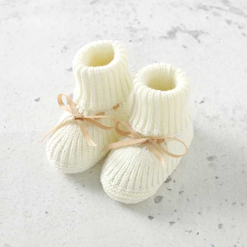 Newborn Baby Shoes Gloves Set Handmade Infant Boy Girl Boots Mittens Knitted Fashion Bow Toddler Kid Clothing Accessories 018M C251008