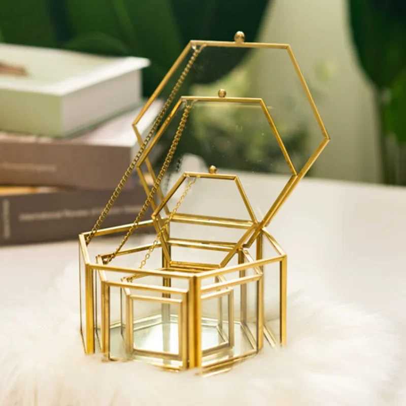 Hexagon Transparent Glass Ring Box Wedding Ring Box Geometric Clear Glass Jewelry Box Jewelry Organizer Holder Tabletop Containe C251008