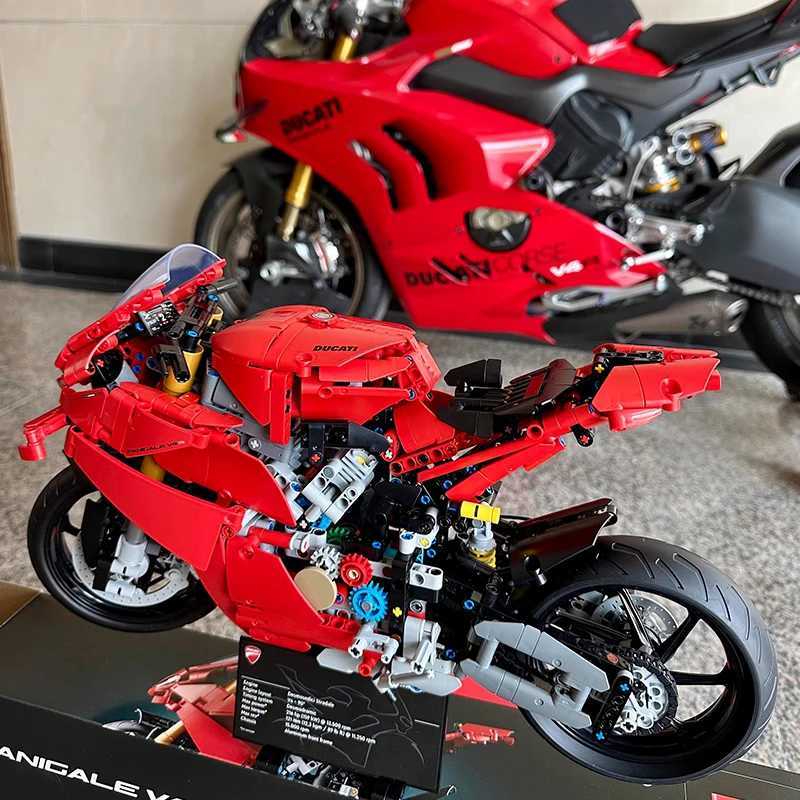 2025 MOC Technical 42202 Ducatis Panigales V4 S Motorcycle Building Blocks Model Mechanical Group Bricks Toys Children Boy Gift Z251008