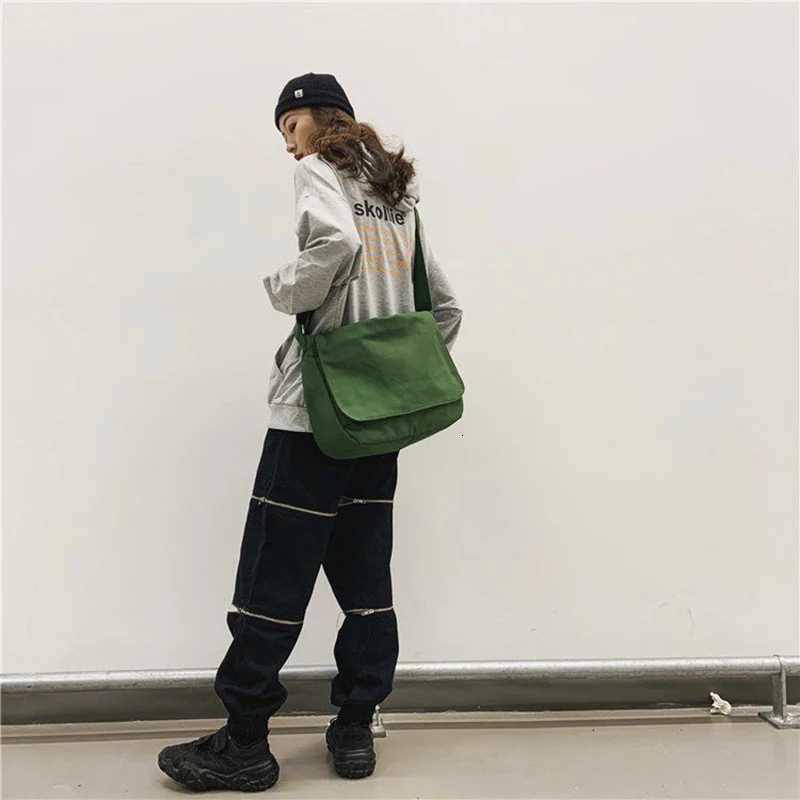 Ins Japanese Harajuku Large Capacity Canvas Bag Female Casual Work Style Postman Bag Korean Student One Shoulder Messenger BagT251007