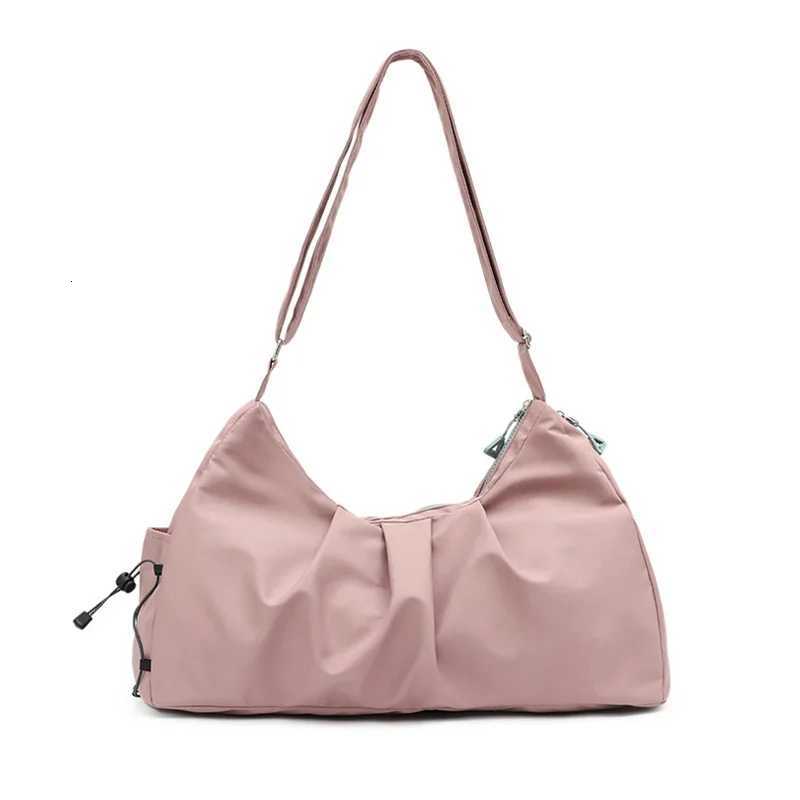 Single shoulder yoga bag nylon large capacity travel bag multifunctional and minimalist fitness bag gym bagT251007