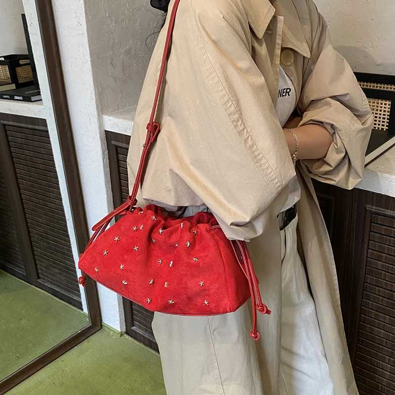 Designer LEFTSIDE Wen PU Leather Shoder Bag 2025 Winter Soft Crossbody Bag Luxury Designer Trend Fem Handbags and Purses Y251120