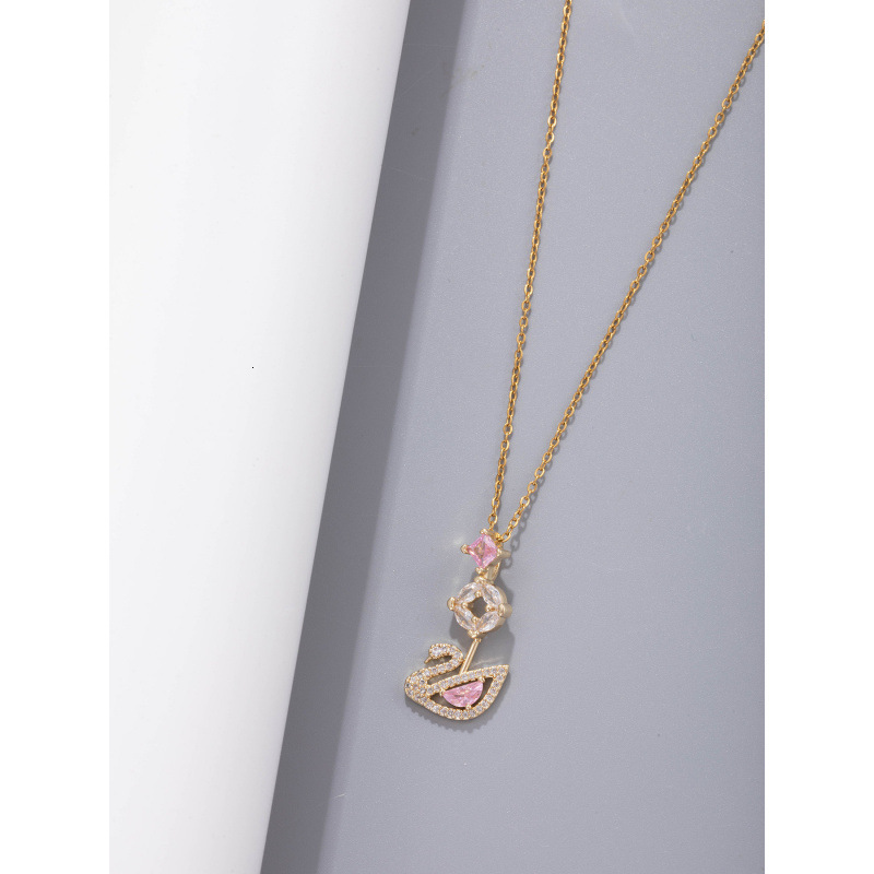 Jewelry Necklace for Women 2025 Fashion Accessories High-Value Ins High-End Light Niche Swan
