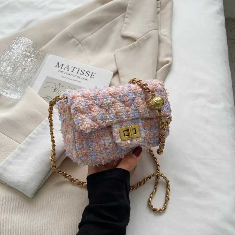 Highlooking Fashionable Womens Bags Chain Small Bags Crossbody Bags Highend Design HandbagsT251007