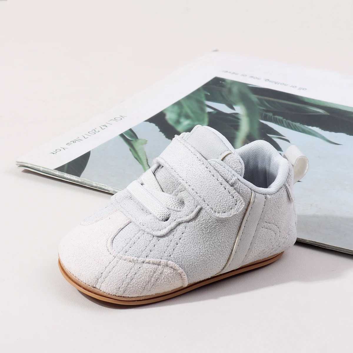 Spring And Autumn Baby First Walking Indoor Outdoor Toddler Shoes With High Quality PU Leather And Soft TPR Sole For 018M C251008