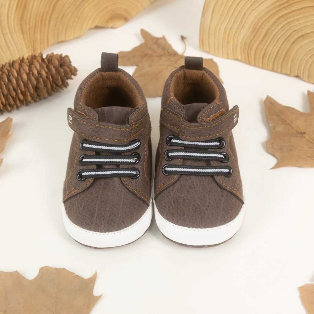 2025 New Baby Canvas Shoes 6 Colors Patchwork Breathable Baby Toddler Shoes Spring and Autumn Comfortable Hightop First Walkers C251008
