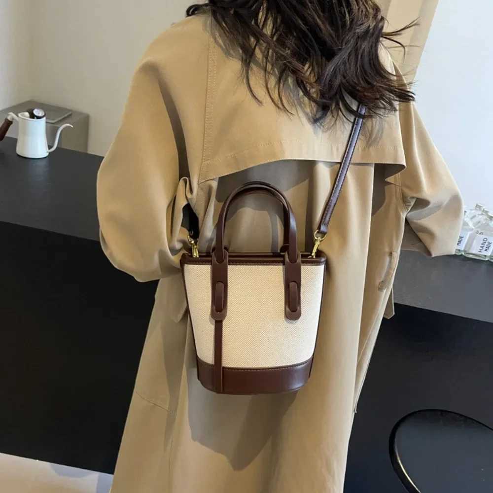 2025 Fi Versatile PU Canvas 1 Shoder and Crossbody Bags Simple Casual Sense of Luxury Handbags for Wen D251008