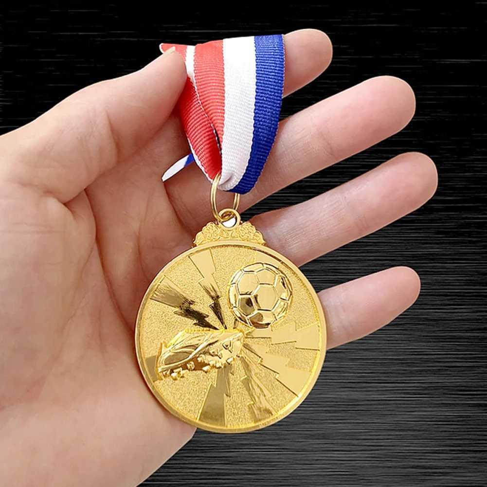10Pcs Gold Silver Bronze Award Medal Winner Reward Outdoor Sport Football Cpetition Prizes Medal for Kids Souvenir Gift Y251008