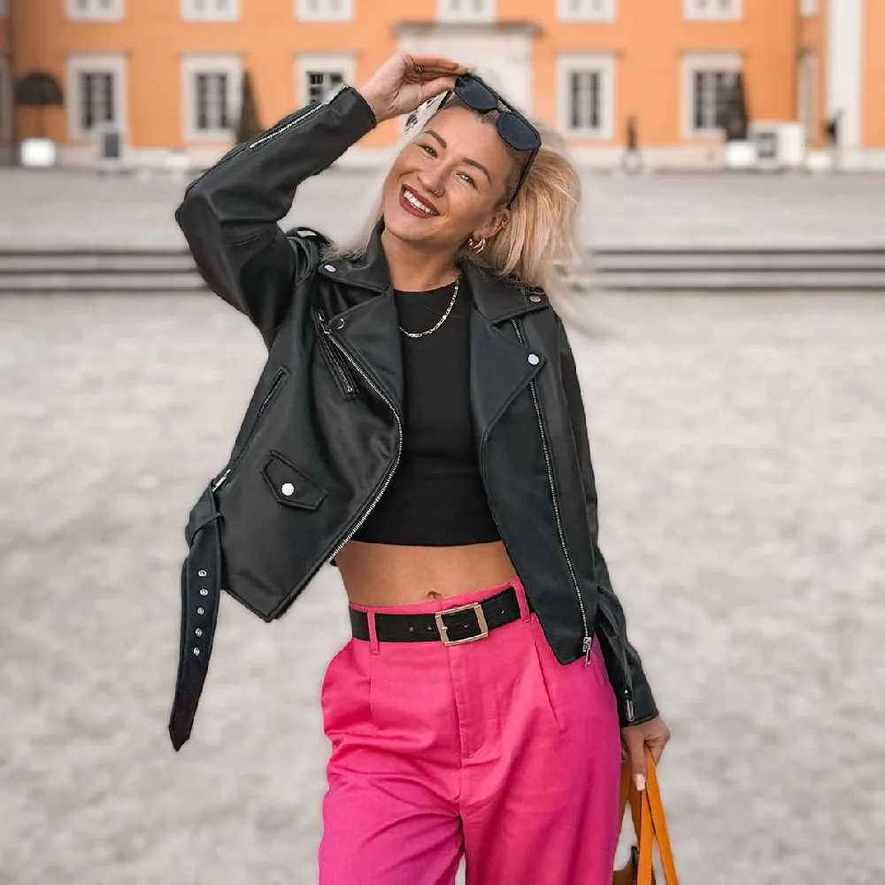 Classic Black Imitation Leather Motorcycle Jacket Short Leather Jacket for Women J251008