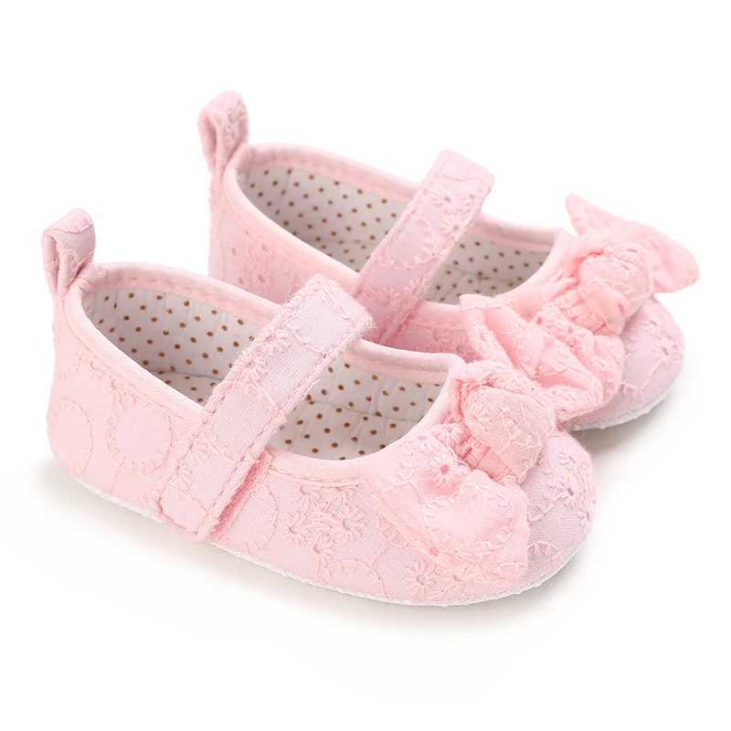 Spring And Autumn Baby Walking Shoes 100 Day Old Anti Slip Lace Baby Princess Soft Soled Walking Shoes C251008