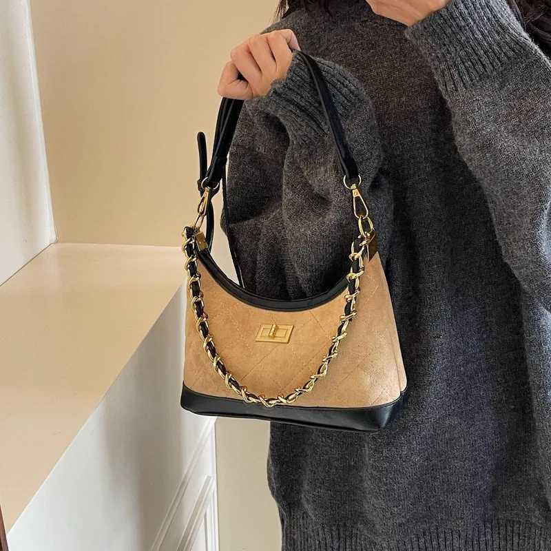 Designer 2025 New Crossbody Bag Wens Small Tote Minimalist Designer Shoder Purse Spacious Lightweight Versatile Casual Bag1 Y251120