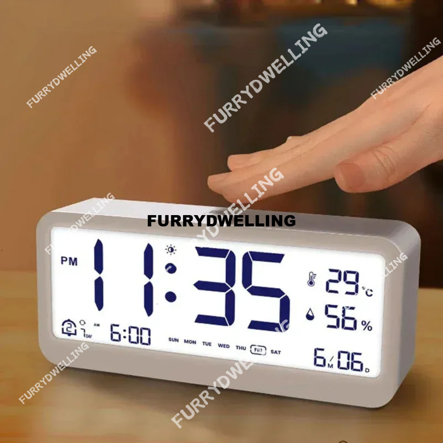 Digital Alarm Clock Table Electronics Wall Temperature Humidity Calendar Week Bedroom Dwe74 Child Desk Watch Night Light Decorations 240116