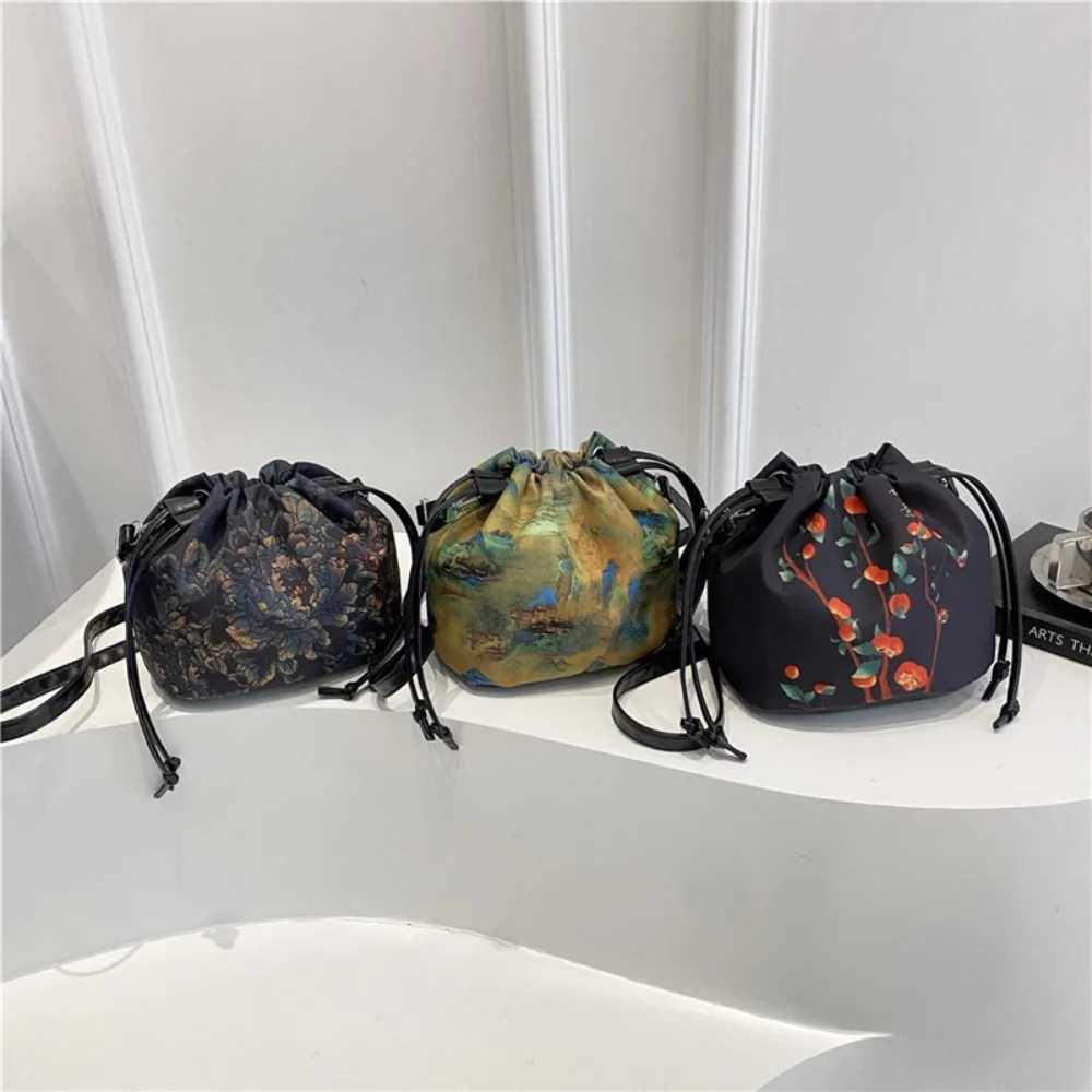 Cloth Flower Handbags Chinese Style Shoulder Bag Ethnic Style Crossbody Bag Cosmetic Bag Wallet Hanfu Drawstrings Bag WomenT251007