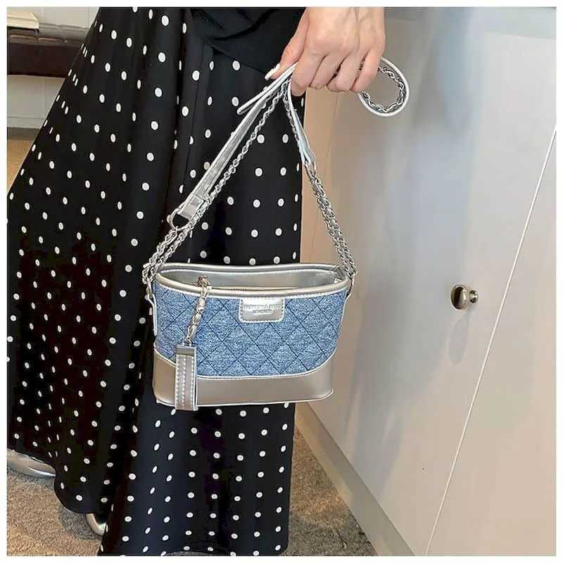 Designer Luxury Crossbody Bags for Wen Korean Style Versatile Lingge Handbags Ahetic Lady Fiable PU Chain Design Bags Y251120
