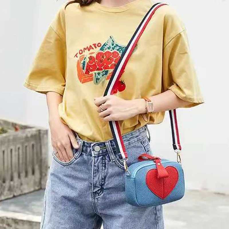 Neutral style bags are suitable for daily commuting They are simple and fashionable with singleshoulder or crossbody designsT251007