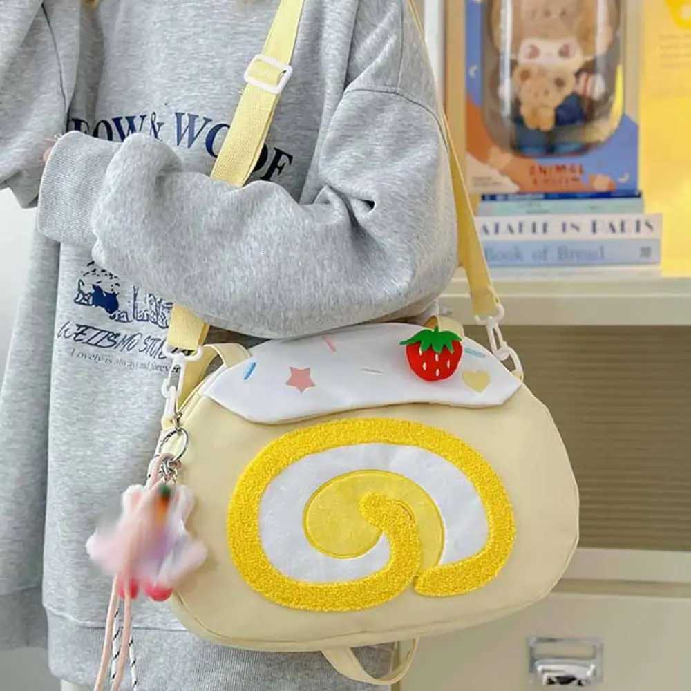 Creative Swiss Roll Strawberry Cake Bag Large Capacity Preppy Style Cartoon Shoulder Bag Plush Toy Doll Crossbody Bag LadyT251007
