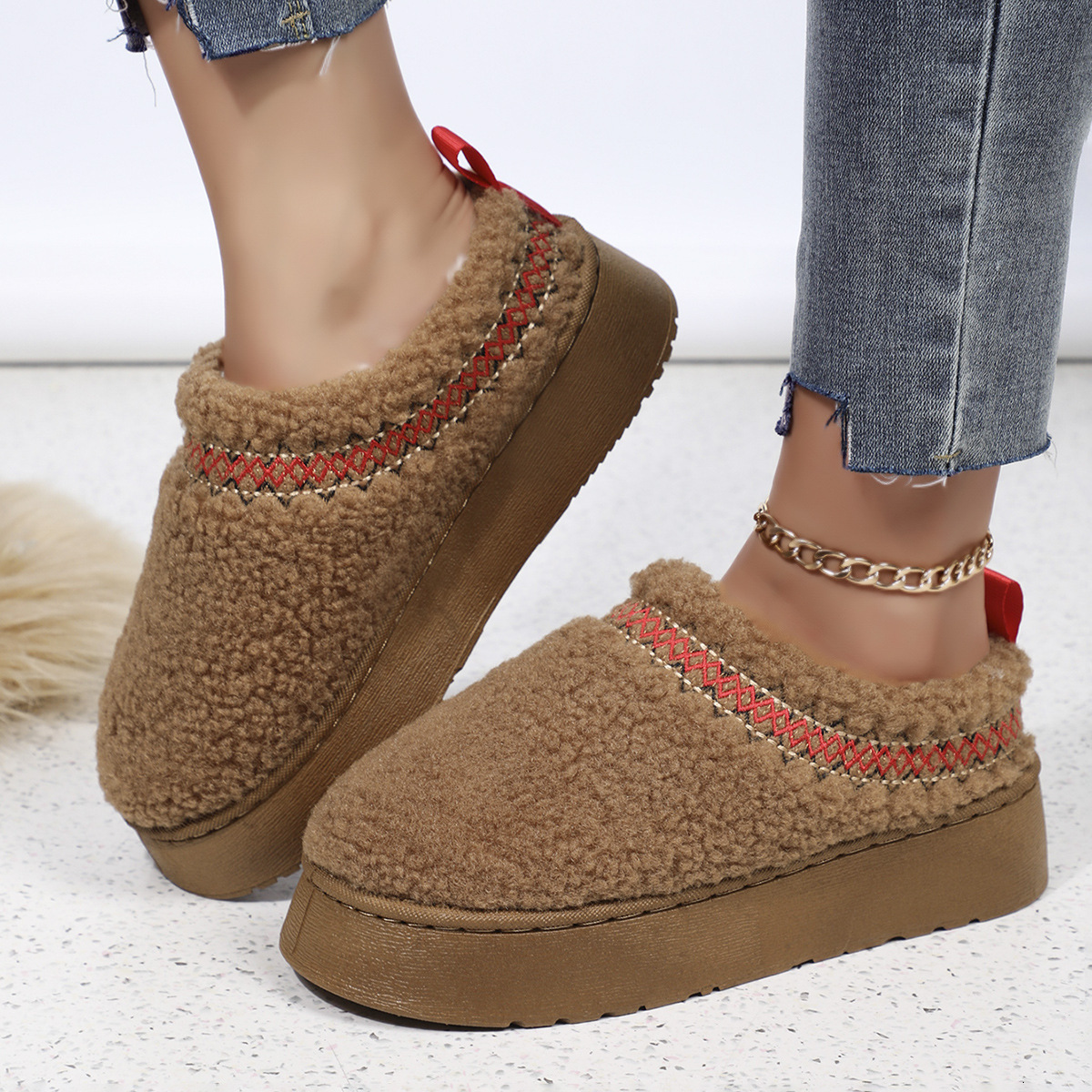 New Thick Bottom Lamb Wool Ethnic Style Women's Snow Boots Closed Toe Outdoor Plush Warm Cotton Slippers Designer Shoes