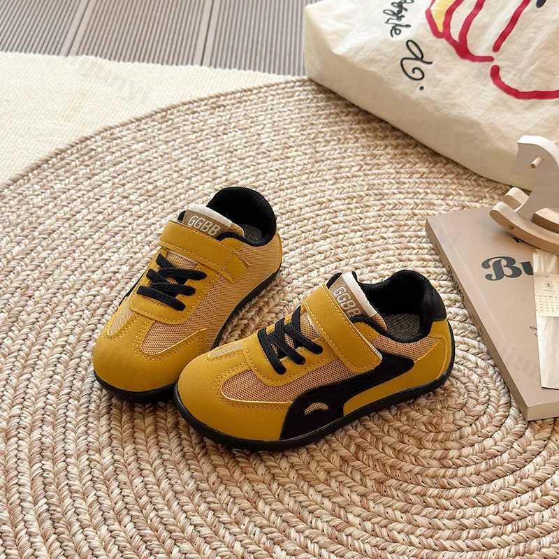 Designer Trendsetting Youth Sports Gear: Durable Fall Season Collection