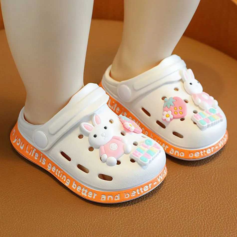 Summer Cartoon Bunny Bear Breathable Children Indoor Clog Shoes with NonSlip Holes Unisex SoftSoled Slippers Children Sandals J251027