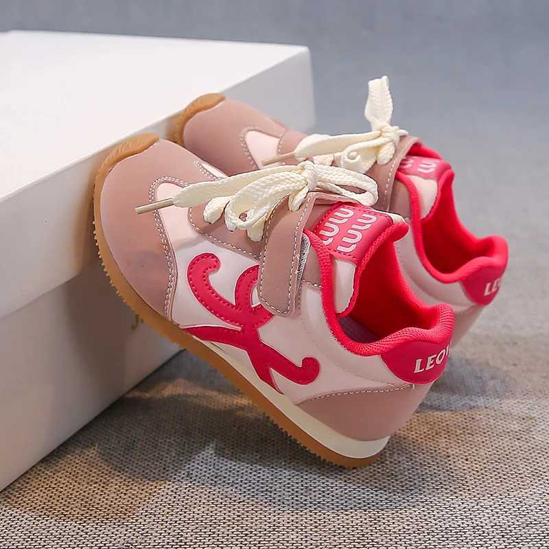 Designer Unisex Kids Jogging Gear from Premium Marketers: Stylish Breathable Athletic Wear