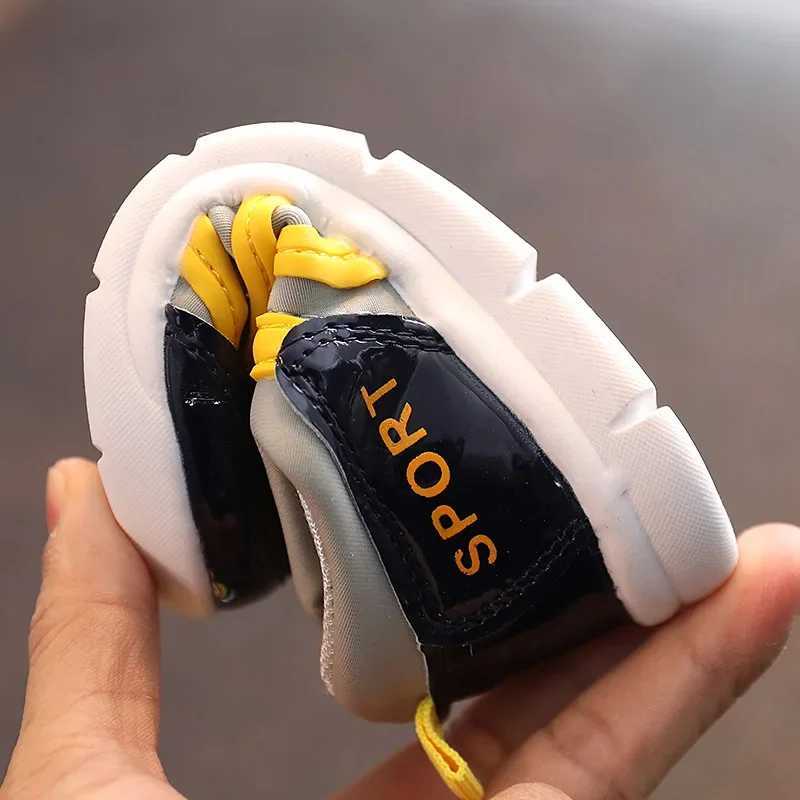 Spring Kids Shoes New Fashion Comfort Girls Sneakers Soft Soles Anti Slip Breathable Boy Shoe Cartoon Simple Classic Casual Shoe J251027