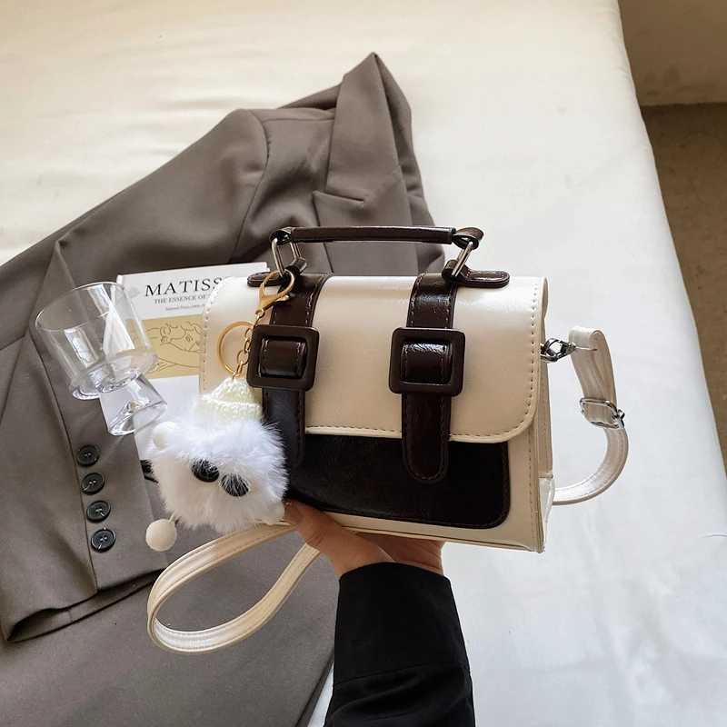 New Style Versatile Crossbody Bag Exquisite Trendy HighEnd Design for Girls Fiable Sweet Daily Outfits D251009