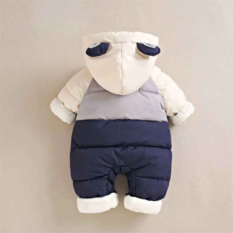 Winter New Baby Rompers Boys Girls Patchwork Thick Plus Velvet Jumpsuits Windproof Hooded Overalls Snowsuit Bodysuit C251009