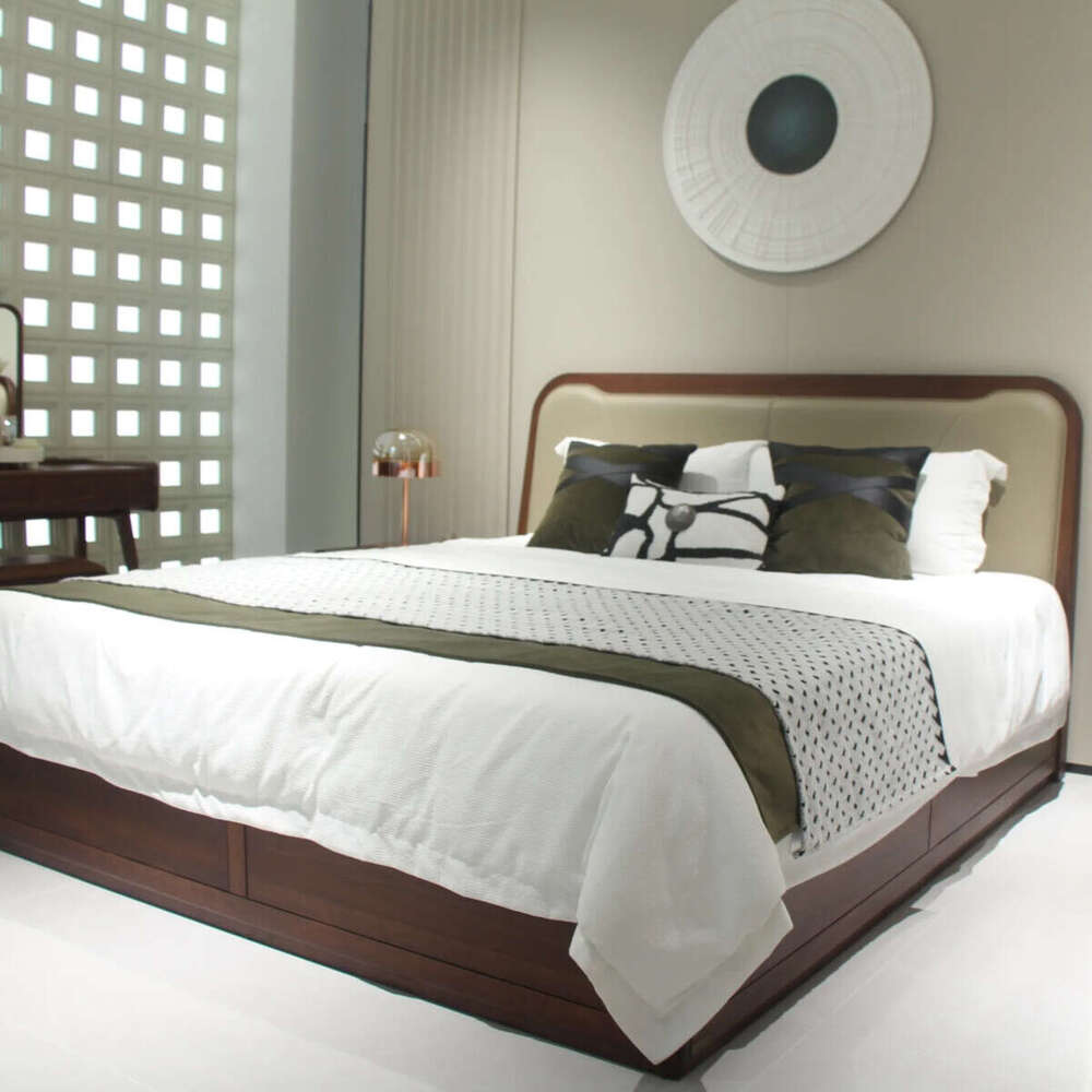 Zhong zhixin Solid Wood Classical Bed - High-Quality Furniture for Pure Nature Living
