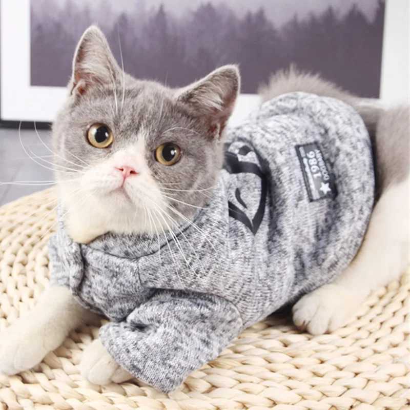 Spring Autumn Cat Dog Clothing Fashion Warm Pet Sweater for Small Dogs Cats Kitten Coat Jacket Cute Fish Bone Print Pets Clothes C251009