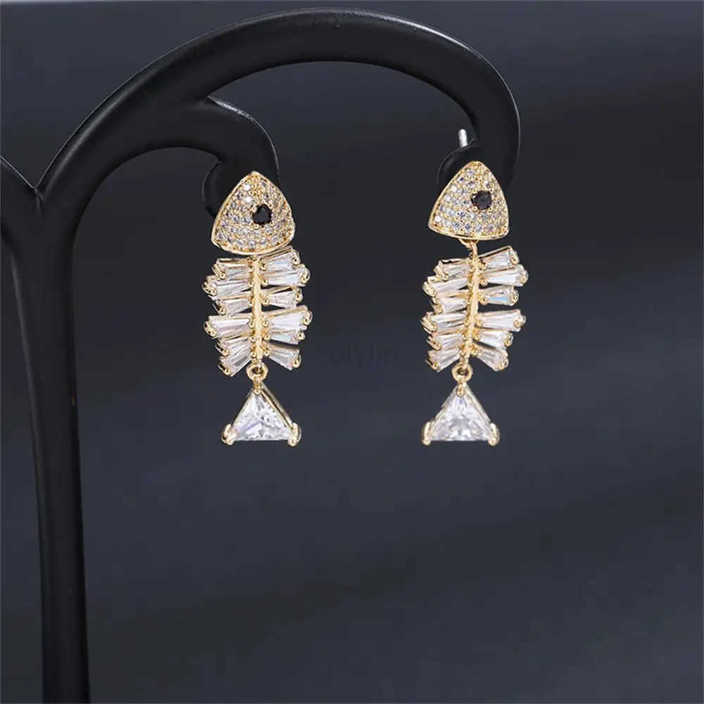 Jewelry Crystal Dangle Stud Earrings Zircon Drop Rhinestone Fish Earrings Ear Clip Ear Stud M251009