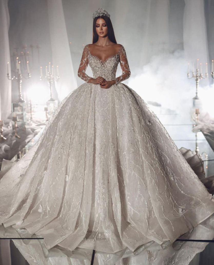 Ball Gown Wedding Dresses Long Sleeves V Neck Sequins Appliques Beaded Sparkly Ruffles Formal Bridal Gowns Zipper Plus Size Custom Made Vestido De Nov