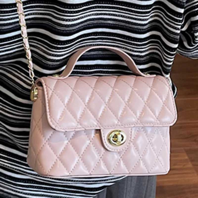 Korean simple and fashionable handbag 2025 summer new fashion chain shoulder bag is beautiful and foreign Luxury-Style BagsW251101
