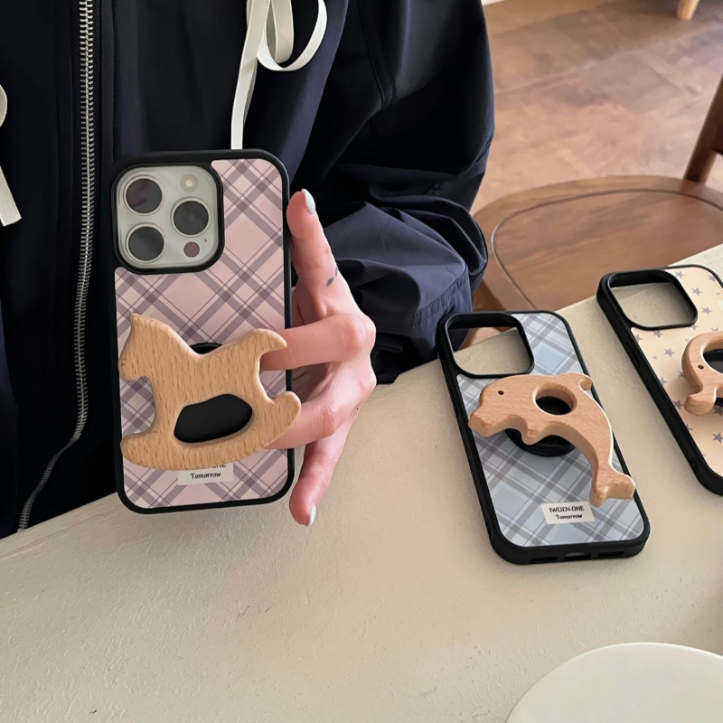 Compatible with iPhone 17 Case Cute Pink Grid Aesthetic Design Ins Style Pattern Wooden Horse Stand Shockproof TPU Hard PC Protective Cover for Girls 