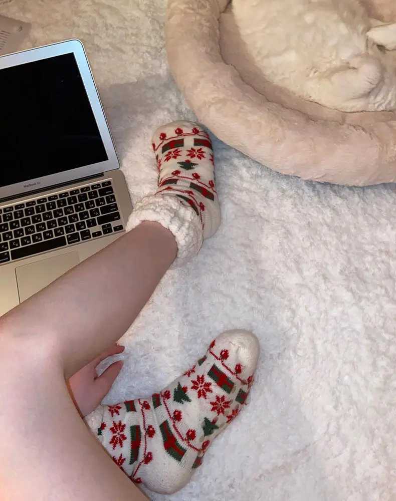 Plush Thick Carpet For Living Room Modern White Flurry Rugs In The Bedroom Decor Home Furry Floor Bedside Mat Children Carpets R251009