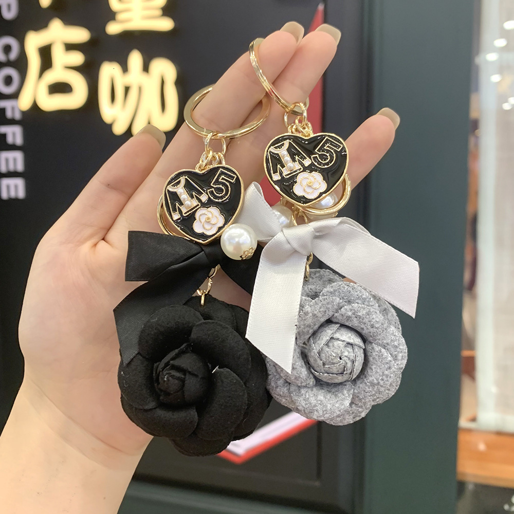 Pearl Camellia Keychain Korean Style Fabric Bag Pendant High-Value Car Hanging Decoration Creative Design