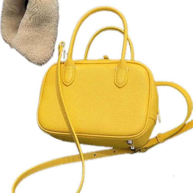 w Bowling Bag Wens Handbag 2025 New Luxury Lightweight Bost Bag Soft PU Leather Zipper Closure Daily Use oder C D251009