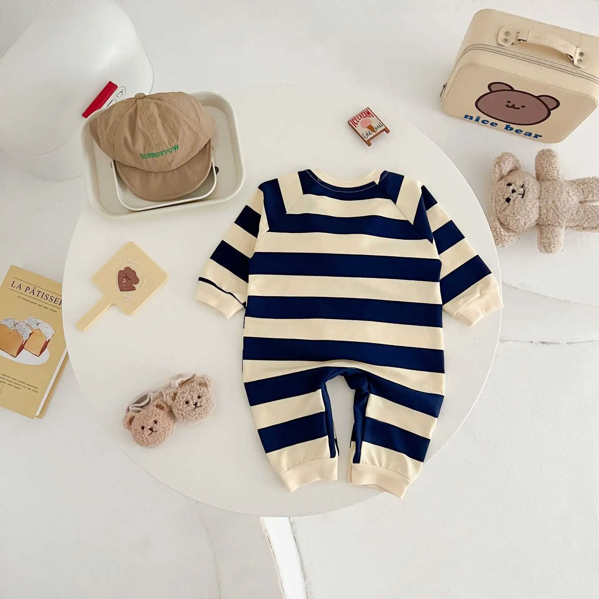 2024 New Autumn Romper for newborn Bear doll Applique Stripe Print Long Sleeve Romper Unisex Baby Outfit C251009