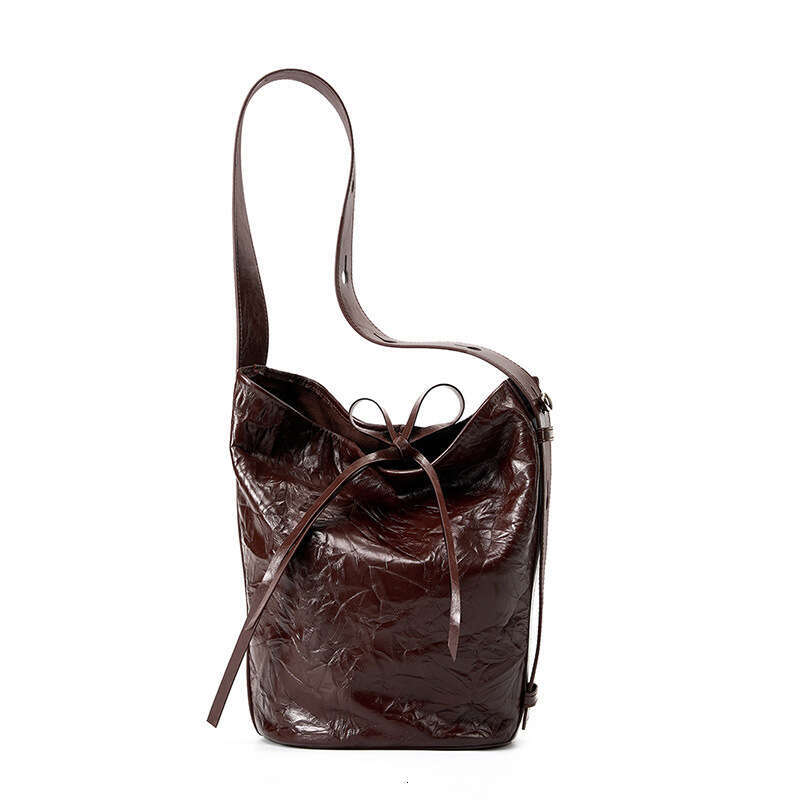 Luxury bag Classic Genuine Leather Women s New Bucket Bag Fashion Niche Handheld Grain Cowhide Single Shoulder Crossbody Tote