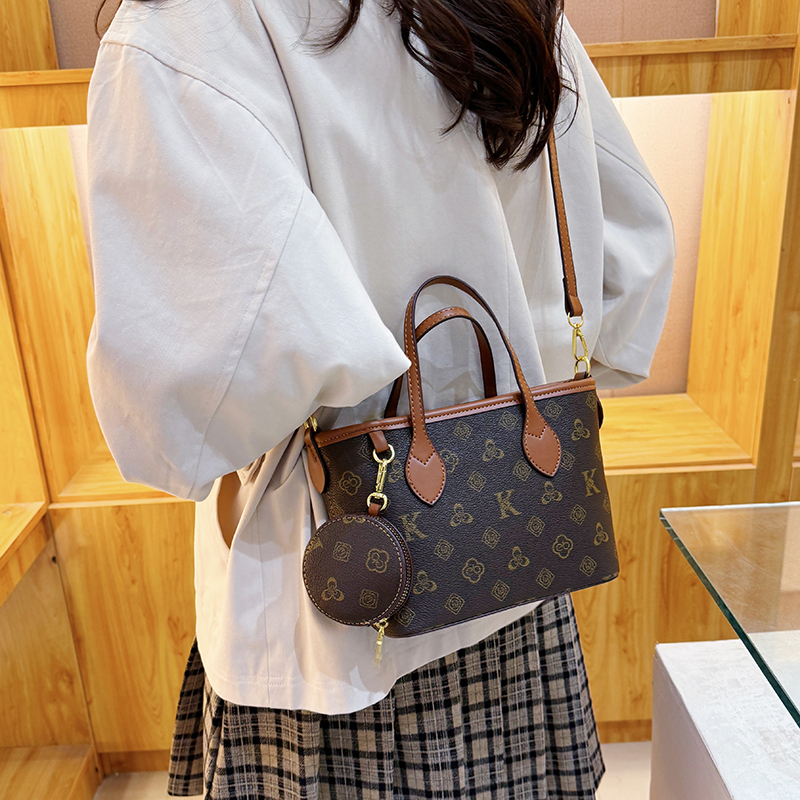 Women's High-End Niche Light Luxury Bags 2025 New Style - Fashionable Printed Crossbody Bags & Popular Top-Handle Bucket Bags