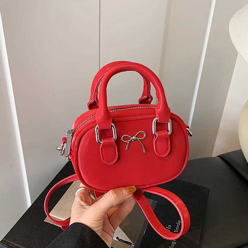 Exquisite Mini Versatile Crossbody Bag Childrens Sweet Bow Handbags Wens Party PU Lipstick Bags Kids Birthday Gift D251009