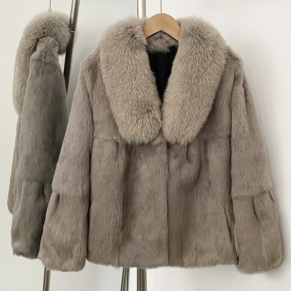 ity Fur Jacket Lady Natural Rabbit Fur Coat Female 2025 Thick Warm Ashion Fluffy Fox Fur Collar Winter Coat for Women 251009