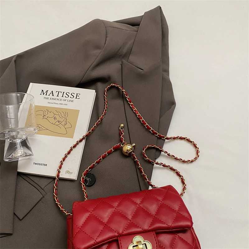 Spacious Organizer Handbag Women Multifunctional Shoulder Bag Compartmentalized For Efficient Storage And Access Luxury-Style BagsW251101