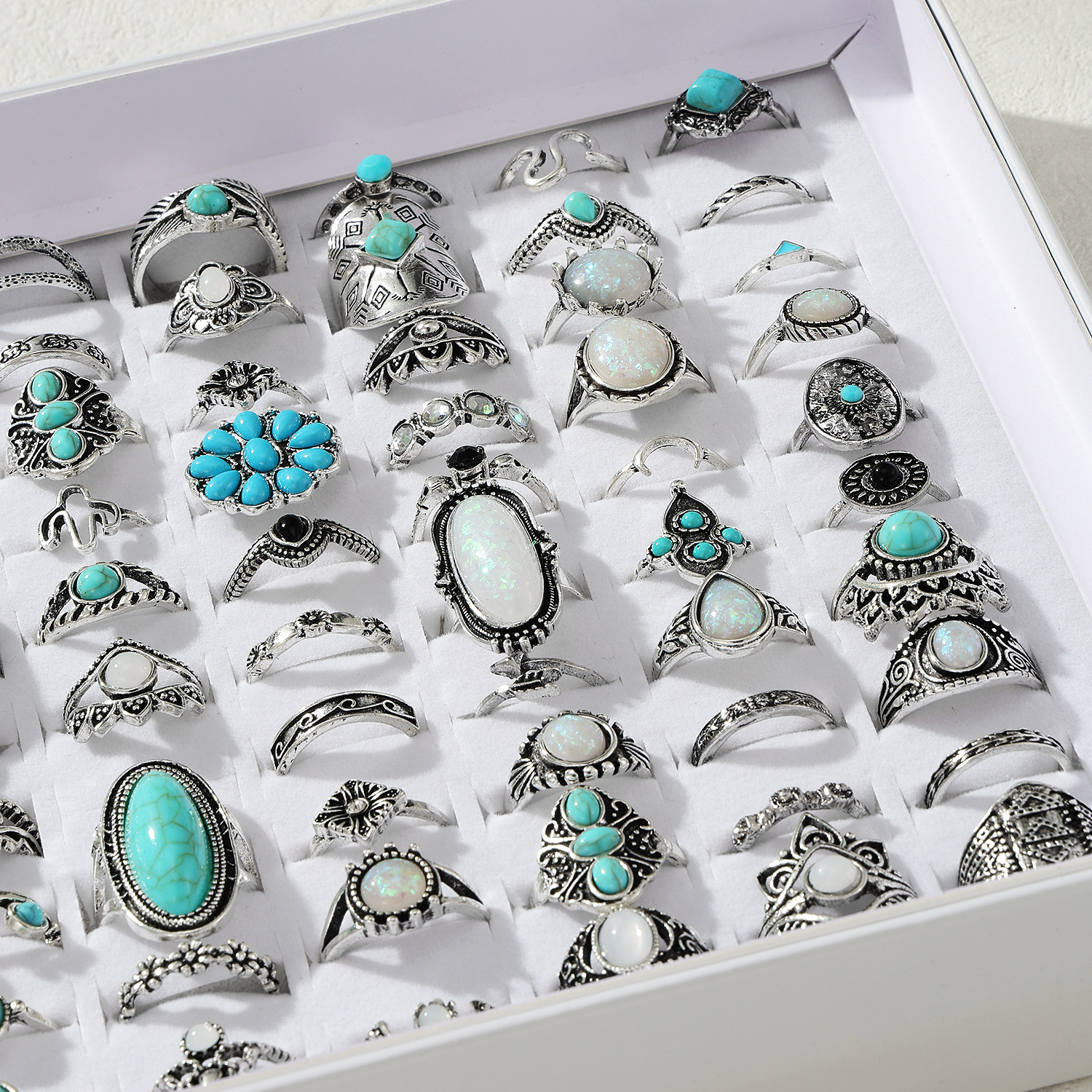 40pcs/Lot Wholesale Vintage Exaggerate Big Water Drop Finger Rings for Women Purple Crystal Oval Opal Stone Bear Acrylic Jewelry250603
