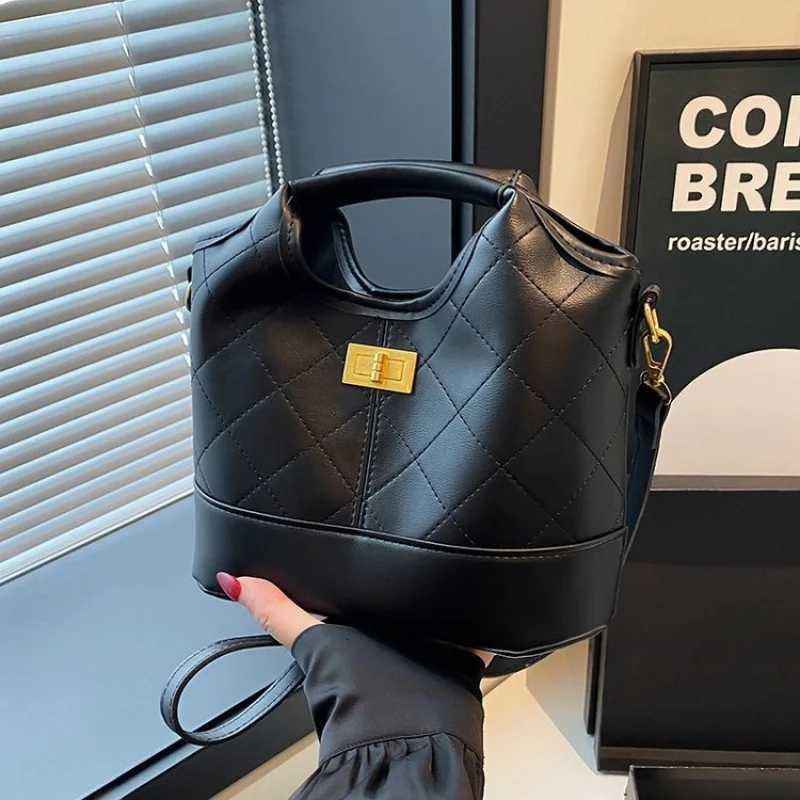 Luxury Wens Hand Bags Made Of Premium Leather Boa Trendy Vintage HighEnd Daily Look D251009