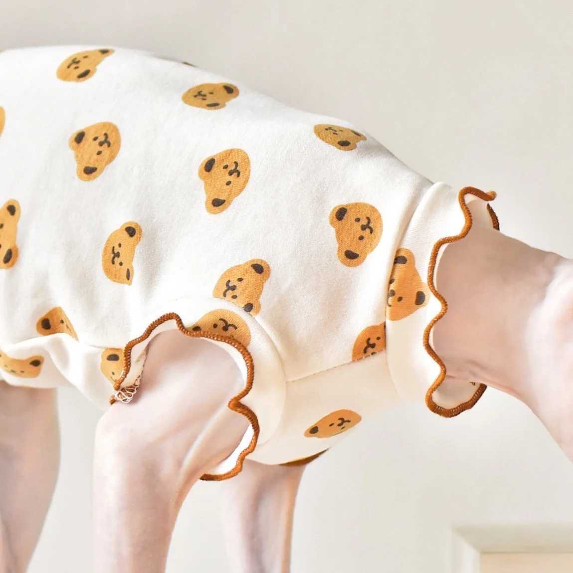 Sphinx Hairless Cat Clothing Cute Summer Thin Sleeveless Vest Clothes For Devon Lovely Cat Costume Pet Pure Desire Wind C251009